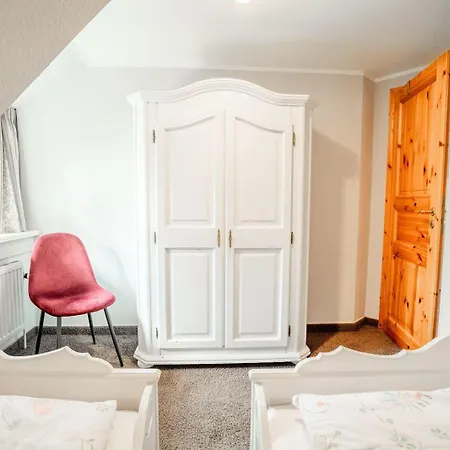 Haus Margarete Apartment *